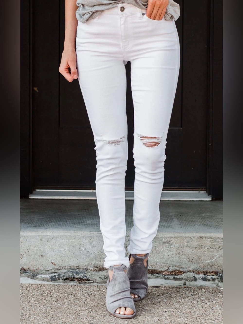 KanCan White Distressed Straight Leg Jeans
